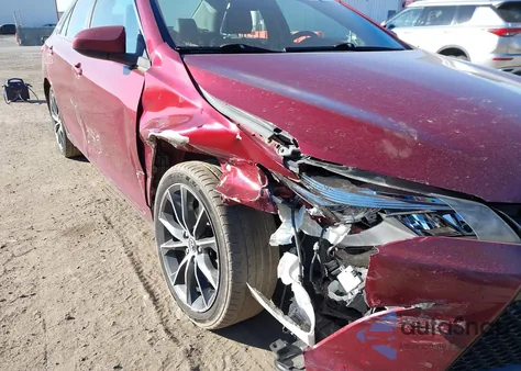 2016 Toyota Camry Xse V6 z USA, uszkodzony, nr VIN 4T1BK1FKXGU571186